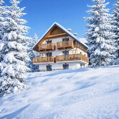 Sowia Nowe Z Zachwycajacym Widokiem Na Gory I Potok Stronie Śląskie